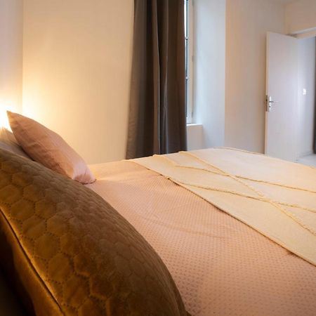 Le Nid 3 Etoiles Wifi, Netflix, Disney, Coeur De Bastide Villefranche-de-Rouergue Exterior foto